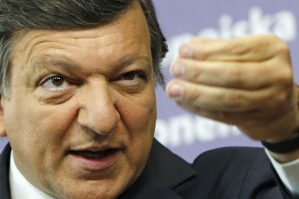José Barroso se snaží vyjednat co nejhladší znovuzvolení. José Barroso se snaží vyjednat co nejhladší znovuzvolení.